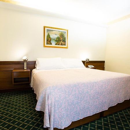 Hotel Terme Abano Verdi アーバノ・テルメ エクステリア 写真